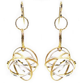 Mobius Mixed Triple Ring Earring 
22K gold vermeil, sterling
ERDR34-S-G